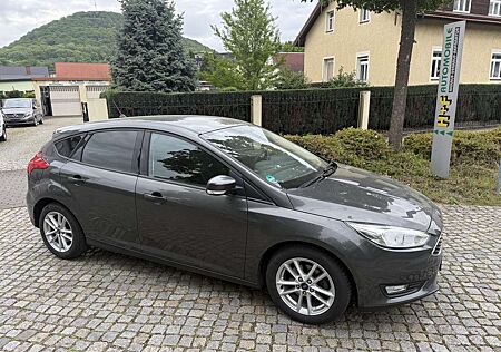 Ford Focus Business