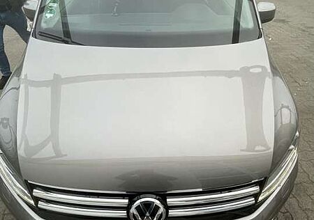 VW Caddy Volkswagen Maxi Highline BMT