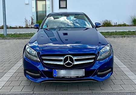 Mercedes-Benz C 220 (BlueTEC) d 7G-TRONICAvantgarde