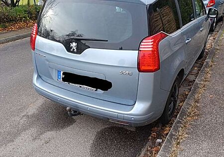 Peugeot 5008 155 THP Platinum