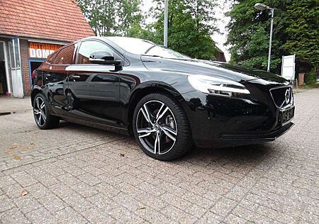 Volvo V40 Momentum*Navi*SZH