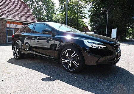 Volvo V40 Momentum