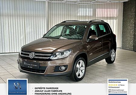 VW Tiguan Volkswagen Sport & Style 4Motion 1 Hand Standheizung Panorama