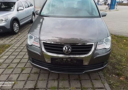 VW Touran Volkswagen Trendline