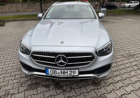 Mercedes-Benz E 220 d 4Matic T 9G-TRONIC Avantgarde