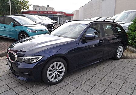 BMW 318 i Touring Aut. LED LIVE COCKPIT NAVI