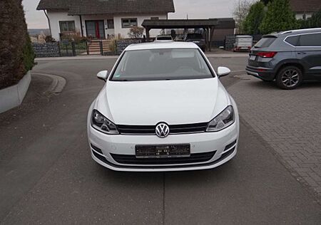 VW Golf Volkswagen 1.2 TSI BlueMotion Technology Cup, Klima, PDC, SHZ
