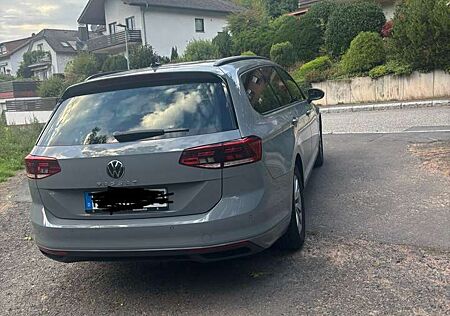 VW Passat Variant Volkswagen 2.0 TDI SCR DSG