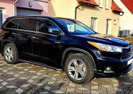 Toyota Highlander Limited Hybrid 7-Sitzer