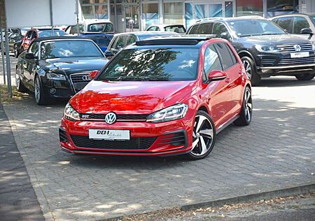 VW Golf Volkswagen VII Lim. GTI Performance / Pano. / R-Kam. /