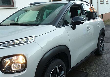 Citroën C3 Aircross Citroen HDI 120 Shine 1 Hand