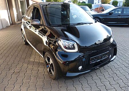 Smart ForFour EQ 22KW LADER PANO LED SHZ APPLE