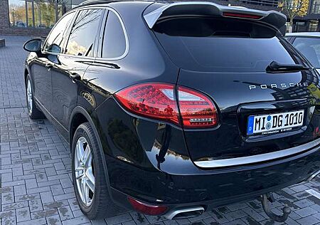 Porsche Cayenne Diesel Platinum Edition
