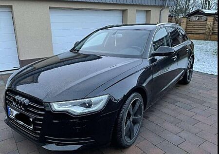 Audi A6 Avant 3.0 TDI DPF multitronic sport selection