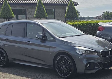 BMW 220 d M Sport Panorama AHK 19 Zoll LED Navi