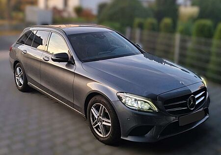 Mercedes-Benz C 200 d | High-End | Night | HUD | 360° | COMAND