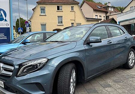 Mercedes-Benz GLA 250 gebraucht kaufen Mercedes-Benz GLA 250 4Matic Sport Utility Vehicle