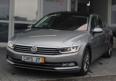 VW Passat Volkswagen Lim. Highline Lim Pano Navi Virt.Co Leder