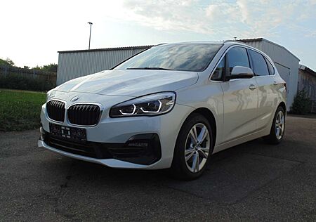 BMW 218d 218 Active Tourer Aut. Sport Line / FACELIFT