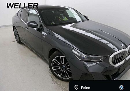 BMW 520 i M Sport AHK DA+ PA+ H/K AdpLED LCPro Travel