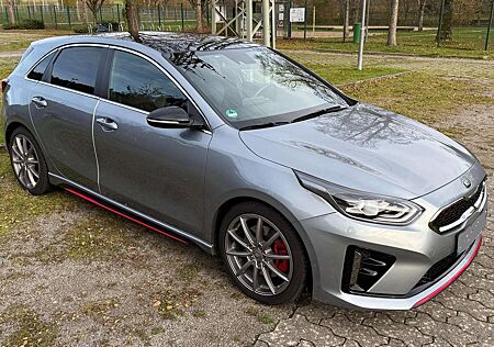 Kia Cee'd Ceed / Ceed 1.6 GT DCT7*Navi*PANO*LED*ACC*SHZ*PDC*CAM*