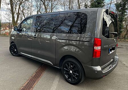 Toyota Pro Ace Proace Proace 2,0-l-D-4D L1 (7-Si.) Autm. Verso Executive