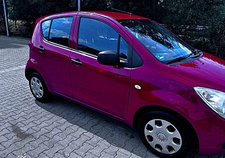Opel Agila 1.0