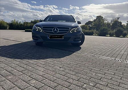 Mercedes-Benz E 220 T BlueTEC 9G-TRONIC Avantgarde