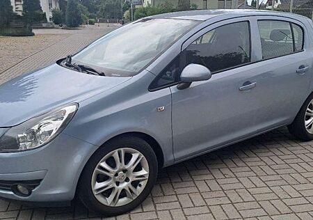 Opel Corsa 1.4 16V Innovation