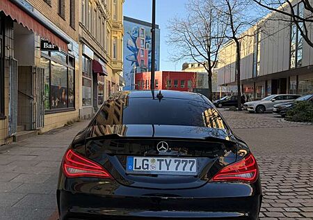Mercedes-Benz CLA 220 (CDI) d 4Matic 7G-DCT AMG Line
