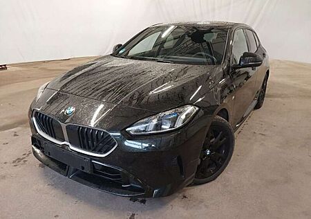 BMW 118 d A M Sportpaket Widescreen LED Sitzh. Parkas