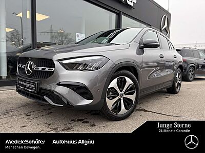 Mercedes-Benz GLA 200 GLA 200 Night AHK Distro Keyless Led 360° Ambi