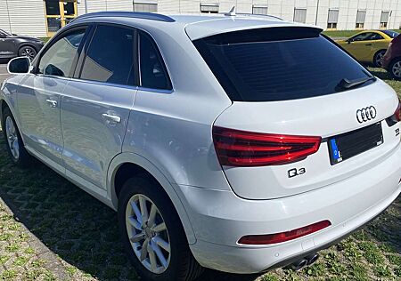 Audi Q3 2.0 TDI quattro