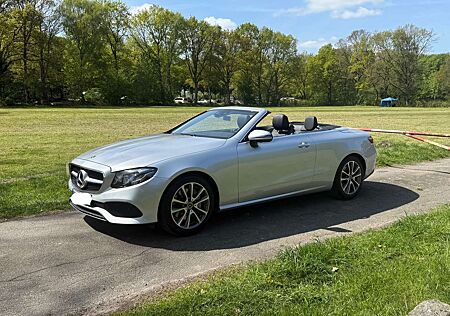 Mercedes-Benz E 350 Cabrio Baureihe A238 2. Hand Silber/Schwarz
