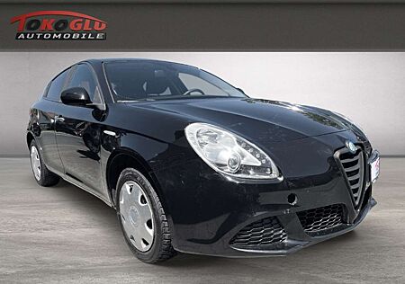 Alfa Romeo Giulietta Basis 1.4 TB 16V Berganfahrass. Klima el.SP Spieg