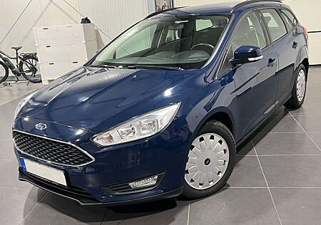 Ford Focus 1.5 TDCi Turnier **Navi*PDC*Temp*Klima**