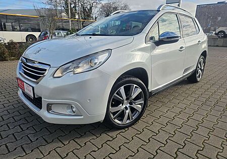 Peugeot 2008 BlueHDi FAP 120 STOP,Panoramadach,AHK,6G,PDC,Xenon