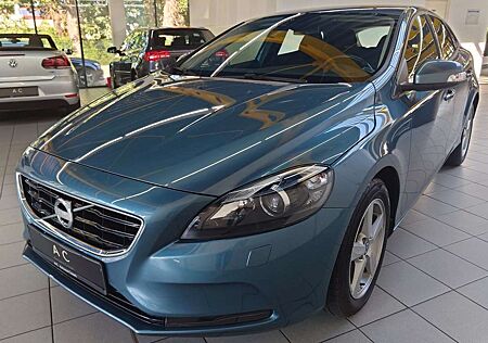 Volvo V40 1,6 You! ,1.Hand
