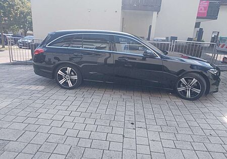 Mercedes-Benz C 200 T 9G-TRONIC
