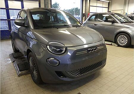 Fiat 500E Icon NAV+TEMP+PDC+CARPLAY+SPUR.ASS+AMBIENTE