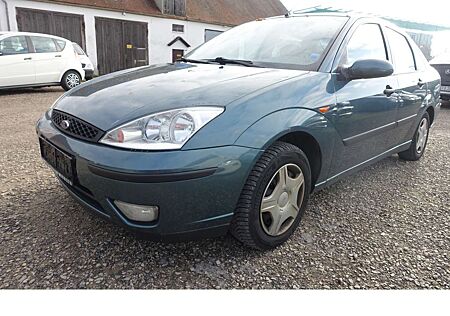 Ford Focus Finesse ohne TÜV Klima AHK Alu WR 4x Airbag