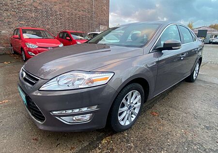 Ford Mondeo Titanium Aut+Navi+Sitzheizung+PDC+Glasdach