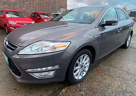 Ford Mondeo Titanium Aut+Navi+Sitzheizung+PDC+Glasdach