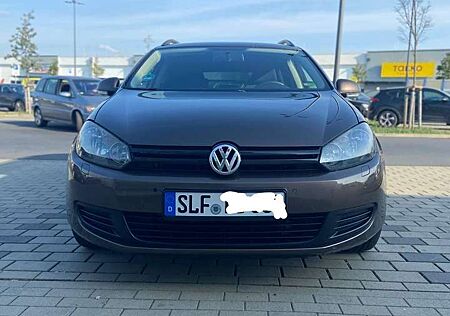 VW Golf Variant Volkswagen 1.6 TDI DPF MATCH