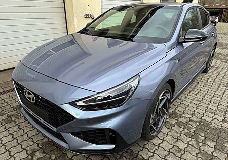 Hyundai i30 1.5 T-GDI Fastback Hybrid N Line DCT
