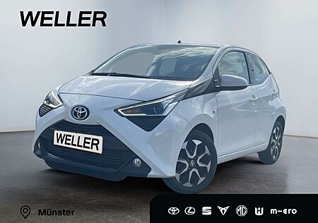 Toyota Aygo x-play Team D *Kamera*CarPlay*DAB*Klima*BT*