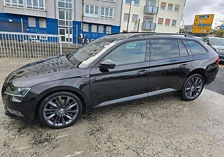 Skoda Superb Combi Sportline 4x4 2,0 TDI DSG*ALCANTARA