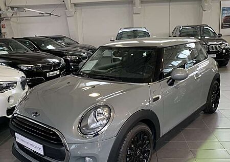 Mini ONE Blackyard