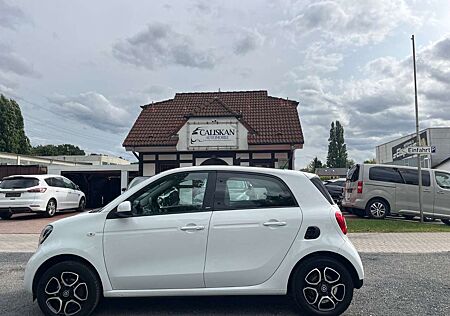 Smart ForFour Passion 52kW*Pano*Service+TÜV Neu
