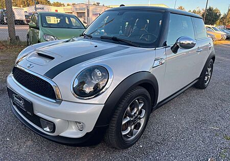 Mini Cooper SD Cooper S Leder Automatik Xenon SHZ Panoramadach